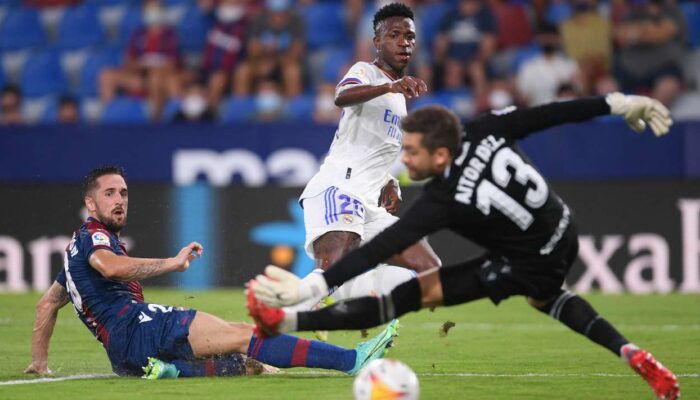 Dua Gol Vinicius, Hindarkan Real Madrid dari Kekalahan di Markas Levante