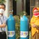Wabup Gresik Bu Min terima bantuan 5 tabung oksigen dari CSR PT Pembangkitan Jawa Bali Unit Pembangkitan (PBB-UP) Gresik, Senin (23/8/2021).