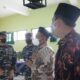 Bupati Gresik Fandi Akhmad Yani bersama Lantamal V Surabaya dan pengasuh Ponpes Al Karimi Tebuwung Dukun Gresik, Selasa (14/9/2021).