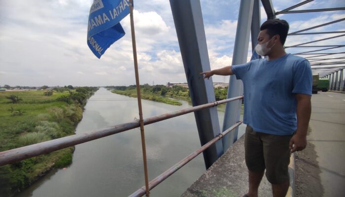 Gegara Gagal Nikah, Gadis Krian Nekat Loncat Jembatan di Mojokerto