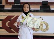 Berbakat, Karateka Cilik Asal Lamongan Sabet Medali di Unesa Cup 2021