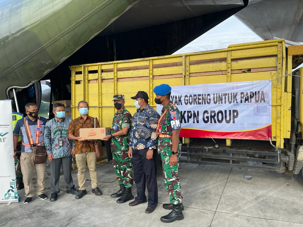 IMG 20220221 WA0060 - Sinergi dengan TNI, Kemendag Perkuat Stok Migor ke Wilayah Indonesia Timur