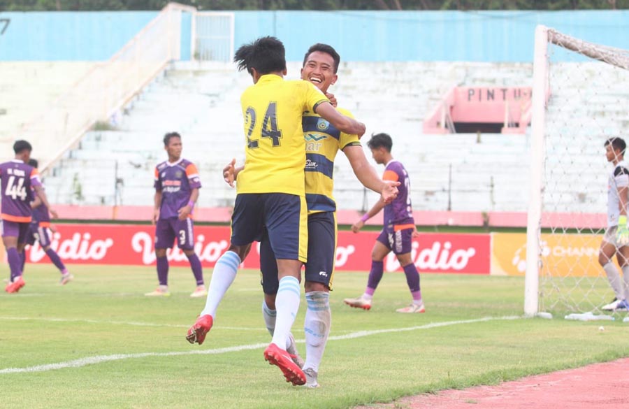 dedi gu - Dua Gol Ahmad Dedy, Bawa Gresik United Promosi ke Liga 2 Indonesia