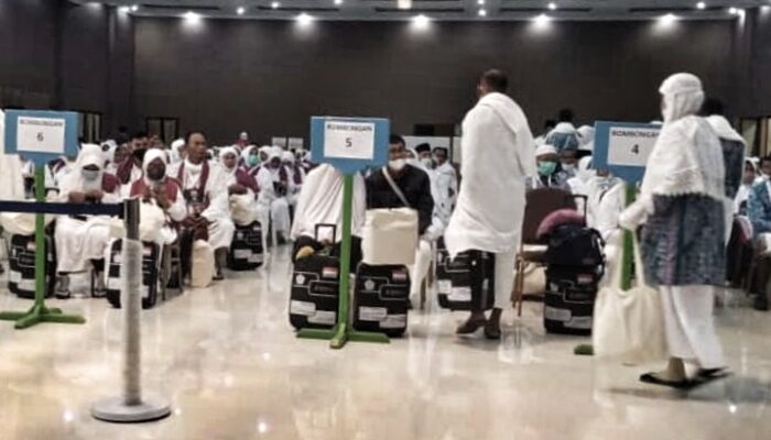 Jemaah Haji Gelombang 2 Mulai Diterbangkan ke Jeddah