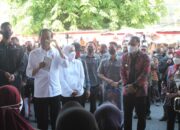 Wali Kota Surabaya Dampingi Presiden Jokowi Salurkan Bantuan PKH dan BPNT