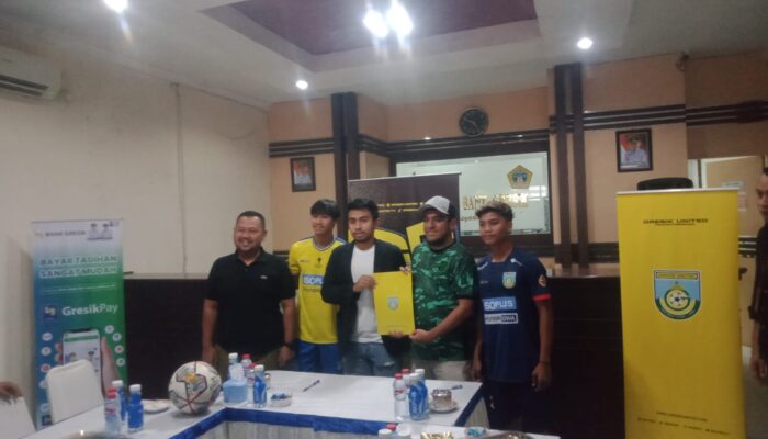 Gresik United Permanenkan Dua Pemain Muda Persebaya Surabaya