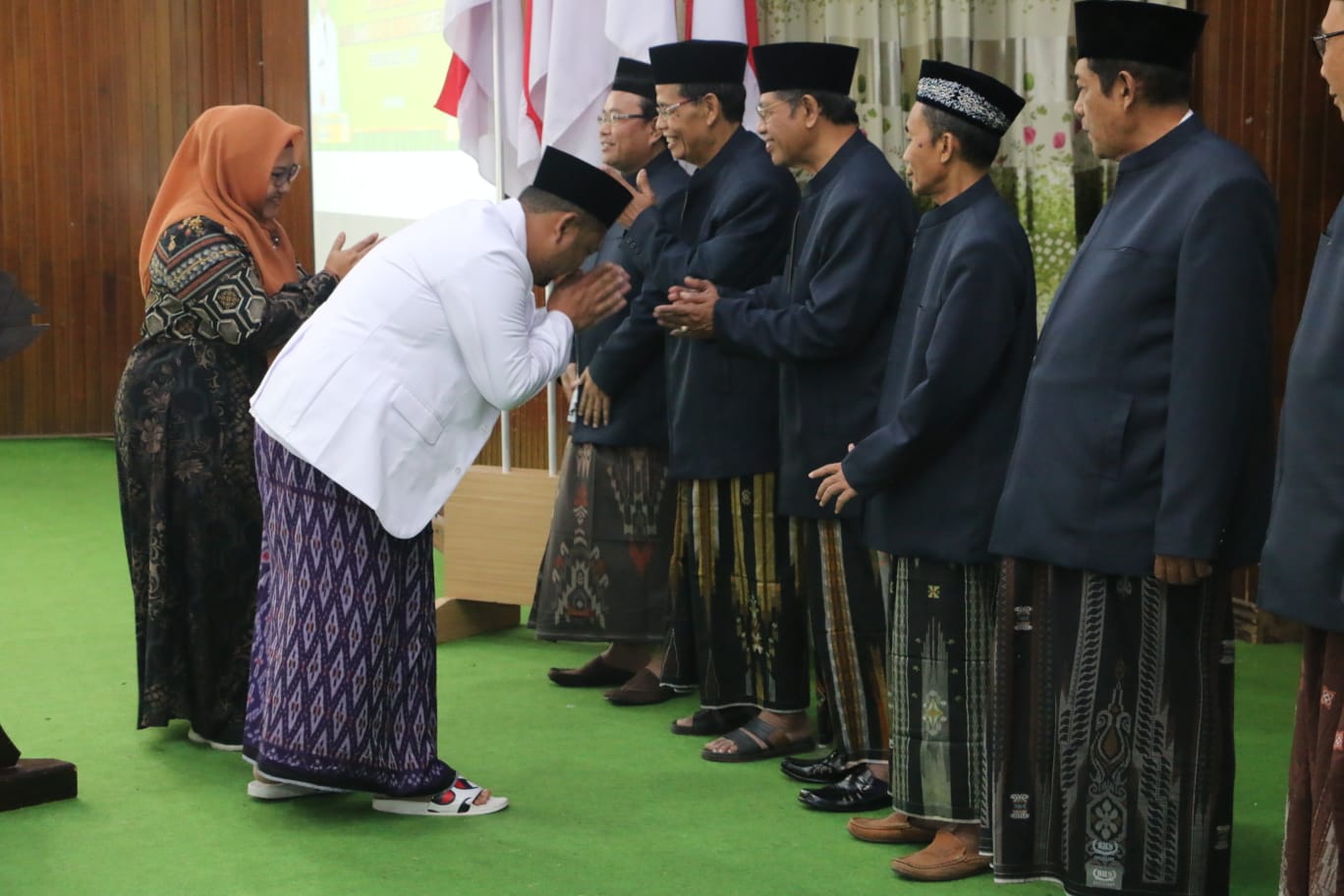 WhatsApp Image 2023 05 26 at 16.17.38 - Kukuhkan Organ Pengelola Masjid Agung Gresik, Bupati Amanahkan Dua Hal Penting