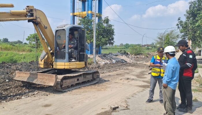 Pemkab Gresik Rekonstruksi Ruas Jalan Banter – Kalipadang, Target Selesai Oktober