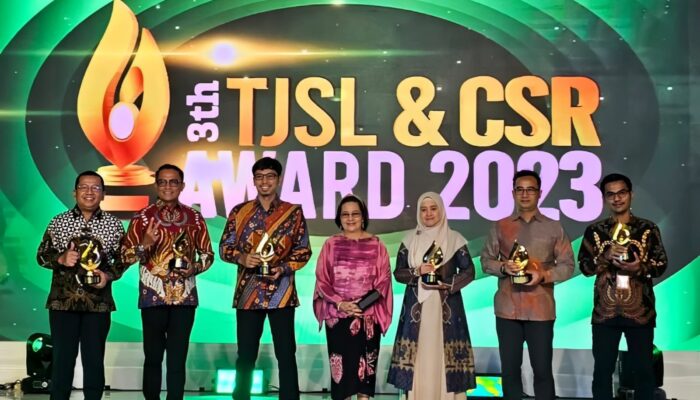 Sukses di Program TJSL, Petrokimia Gresik Raih 4 Penghargaan