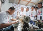 Dorong Generasi Muda Kembangkan UMKM, Ganjar Creasi Gelar Pelatihan Membuat Topi di Sidoarjo