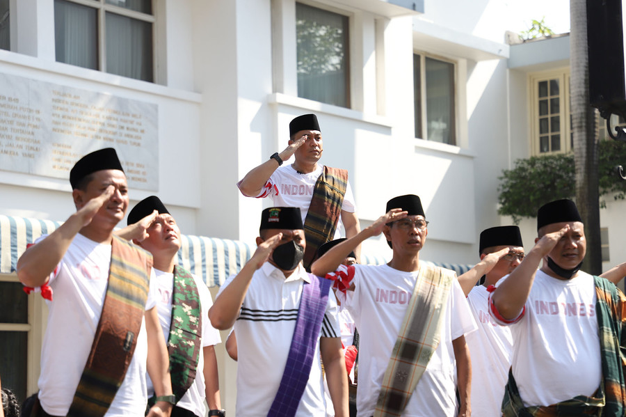 Eri Cahyadi - Wali Kota Surabaya Perankan 2 Tokoh di Drama Kolosal Perobekan Bendera