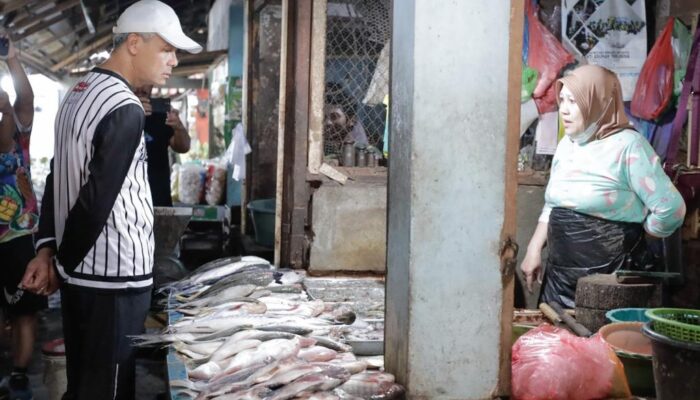 Pedagang Pasar di Jatim Yakin Ganjar Pranowo Bisa Bawa Indonesia Makmur: Saya Doakan Jadi Presiden