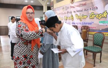 WhatsApp Image 2023 09 06 at 12.47.41 - Wujudkan Indonesia Emas Melalui Literasi, Pelatihan Menulis Bagi Pelajar Gresik