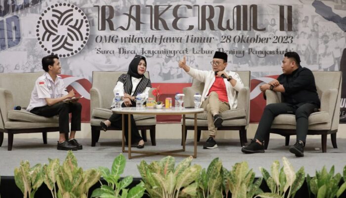 Lewat Seminar dan Diskusi, Orang Muda Ganjar Dorong Milenial Melek Politik di Pemilu 2024